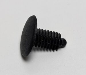 BONNET INSULATOR RETAINER F250-F350 18mm HEAD