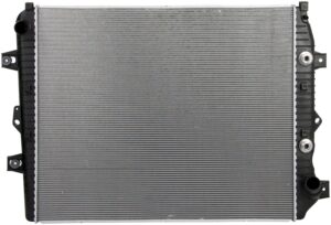 RADIATOR CHEV / GMC 2500-3500 DURAMAX 6.6L 2011-2016